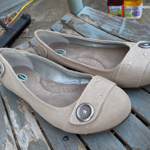 Dr. Scholl's Shimmery Gold Slip On Shoes 7.5M EUC - Picture 5 of 5